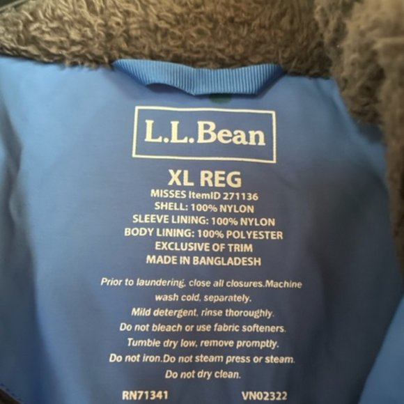 LL Bean Full Zip Mid Length Winter Warmer Hooded Jacket - Picture 2 of 5